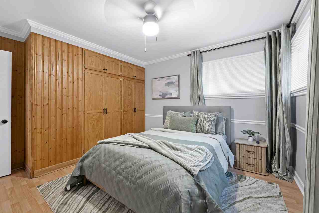 17433 Harlem Ave #1237879P - Photo 4 of 29