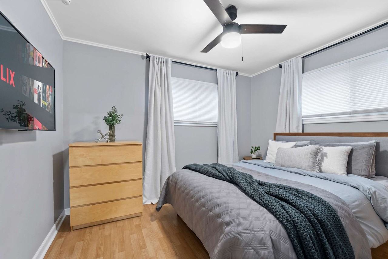 17433 Harlem Ave #1237879P - Photo 5 of 29