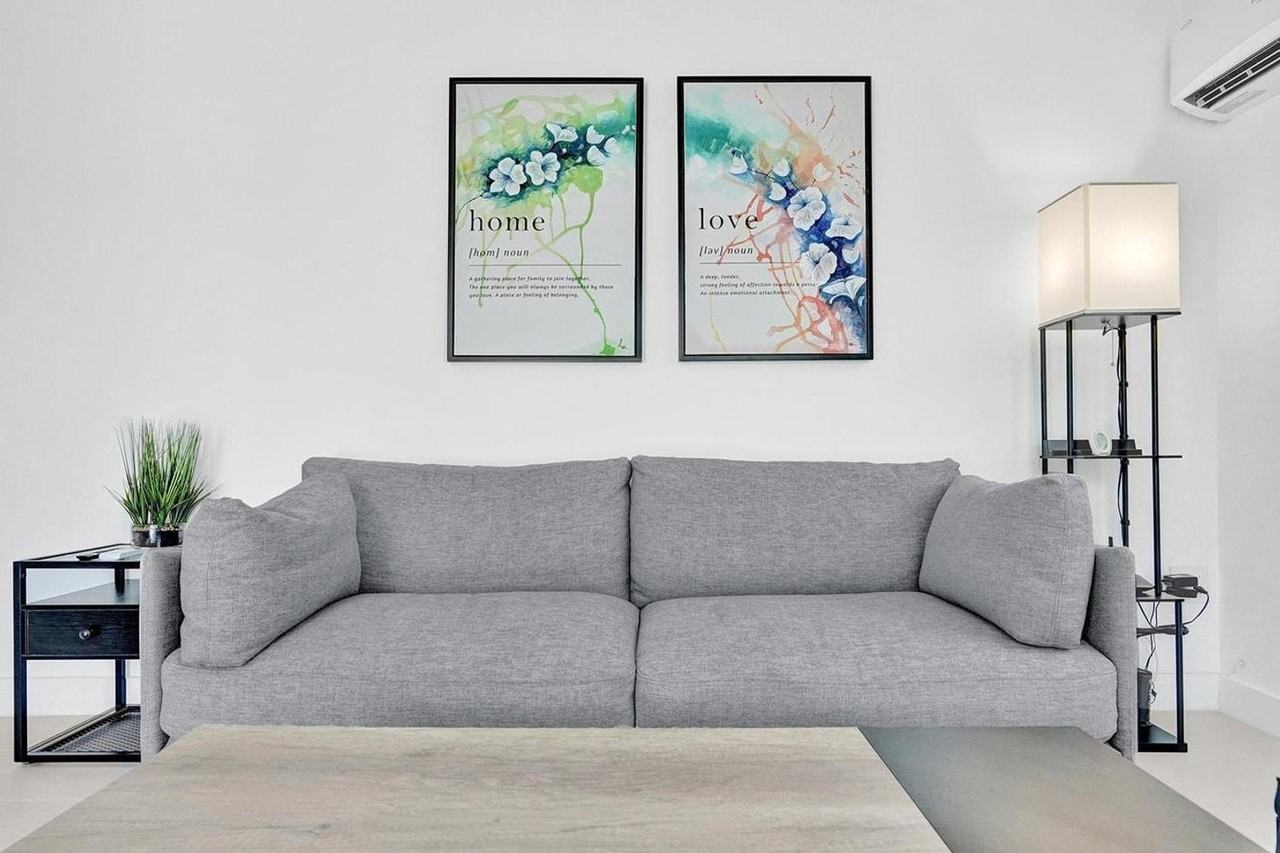 208 Se 4th St #1239422P - Photo 3 of 27