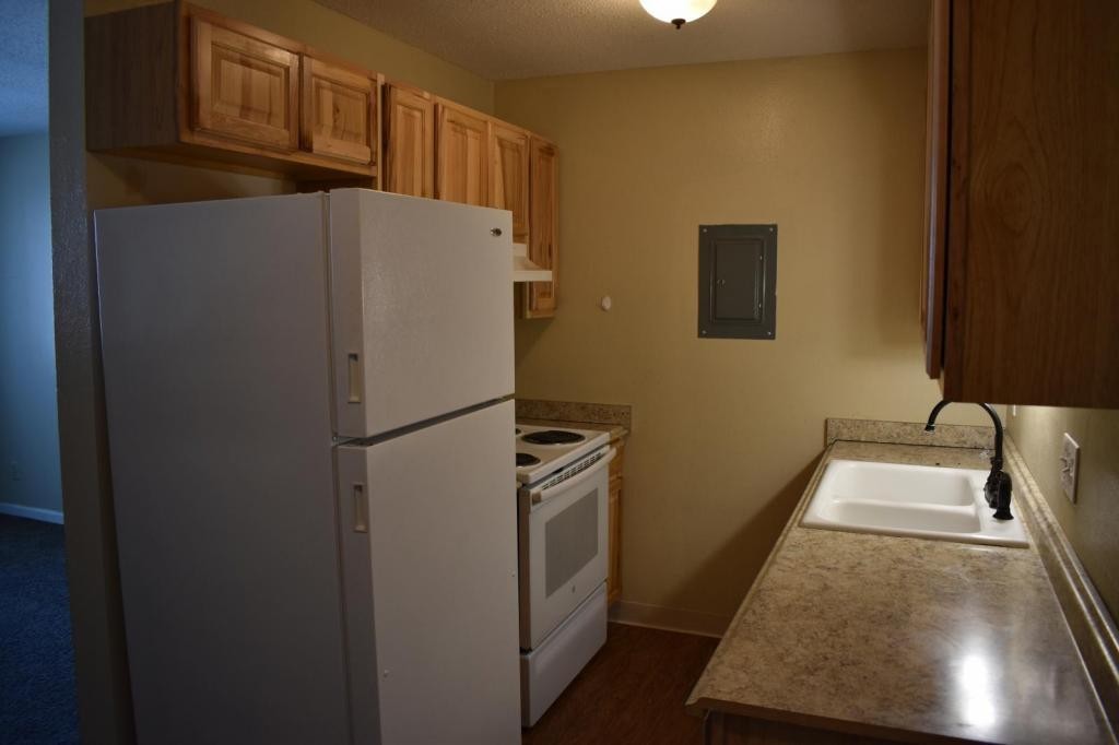 3818 Avenue D #20 - Photo 7 of 10
