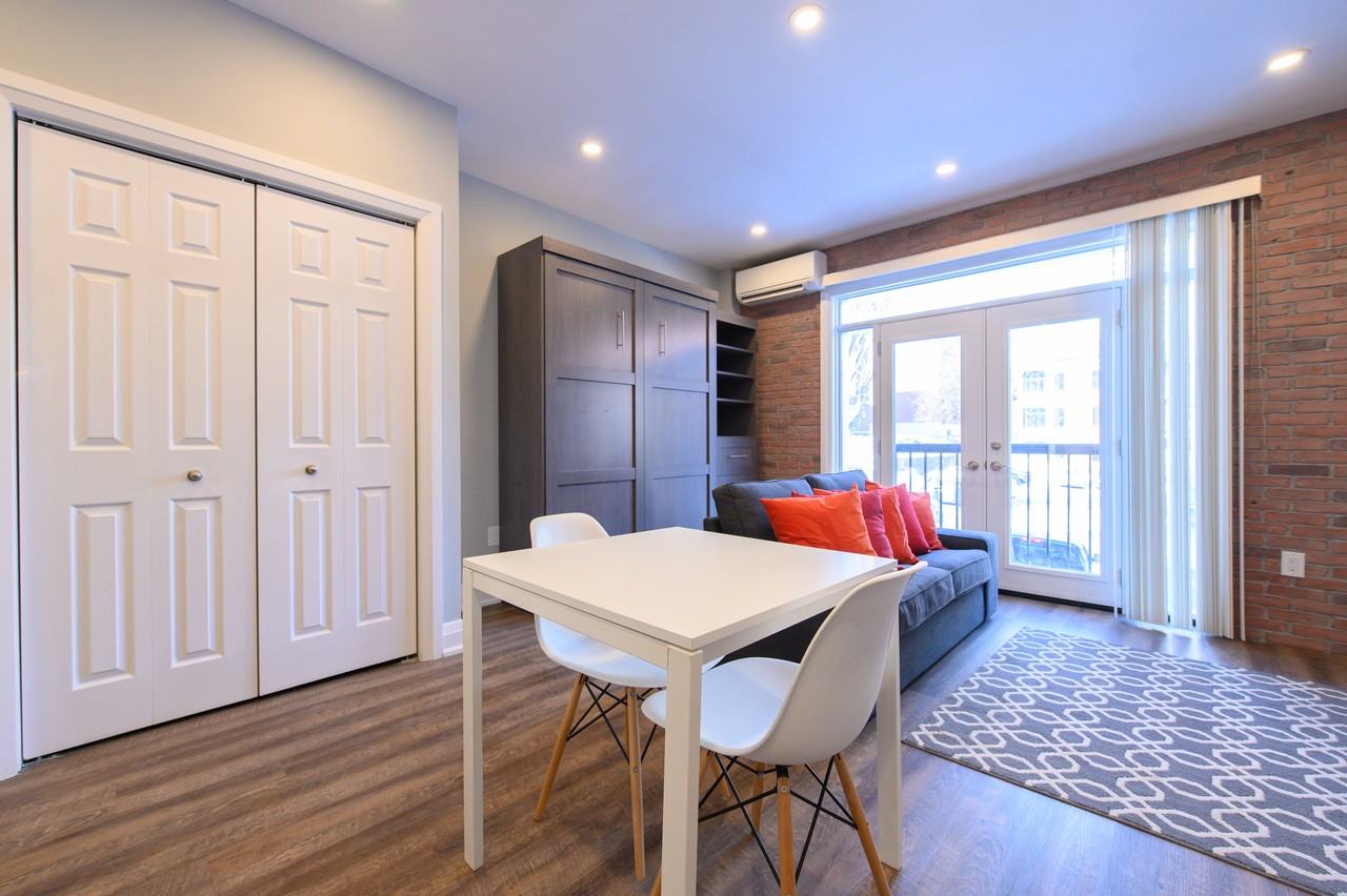 148 James Street South #4 - Photo 3 of 15