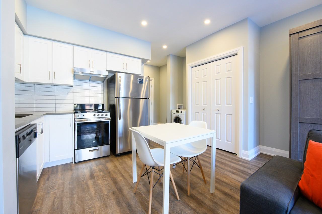 148 James Street South #4 - Photo 2 of 15