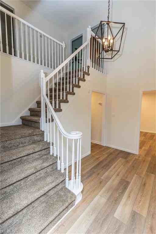 17016 Greenwood Drive - Photo 2 of 33