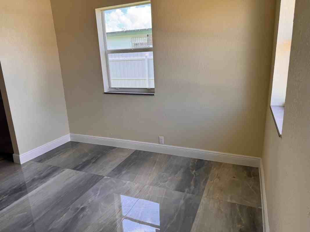 26517 Sw 138th Ct - Photo 2 of 8