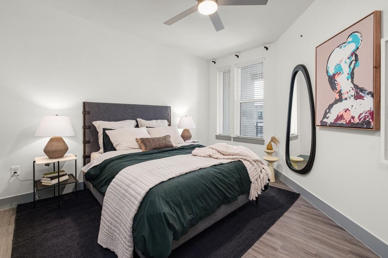 2710 W Anderson Ln #A6-57