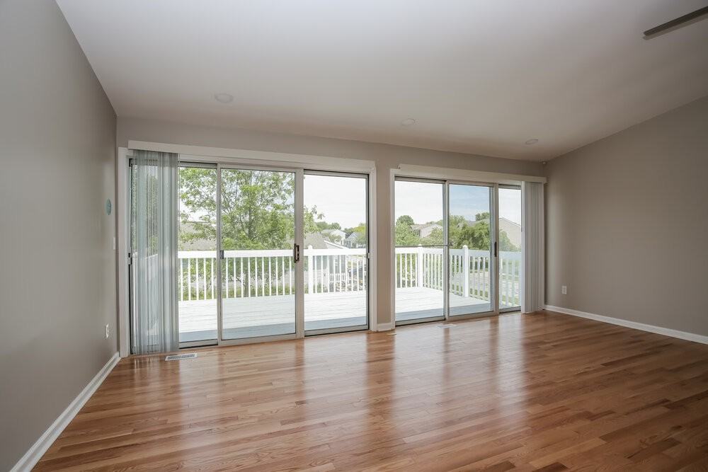 6252 Tanbark Ct - Photo 6 of 16