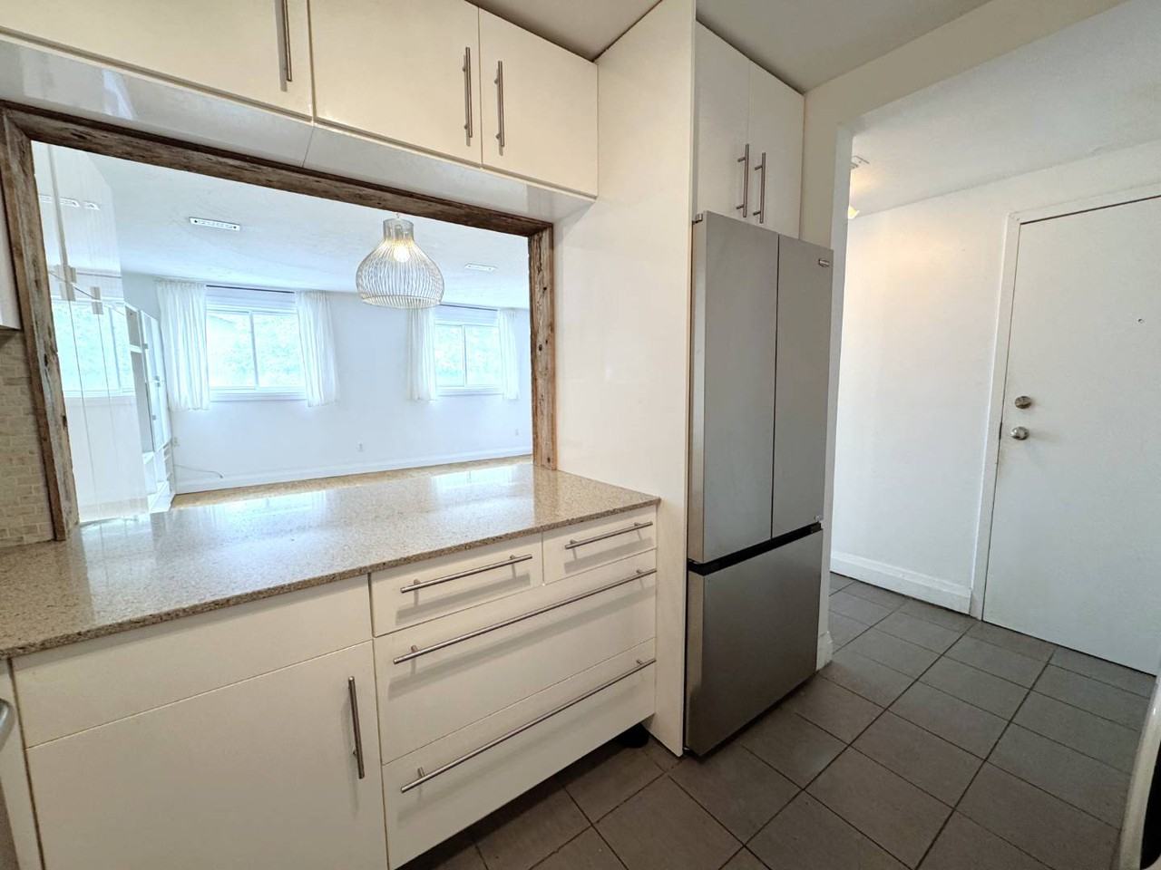 1175 Queen St E #B - Photo 4 of 19