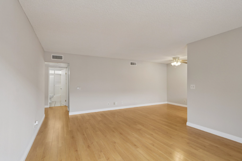 476 E Cypress Ave #G - Photo 3 of 15