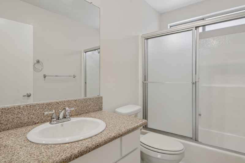 476 E Cypress Ave #G - Photo 4 of 15