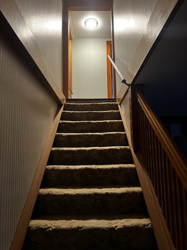 787 Retta Rd - Photo 2 of 33