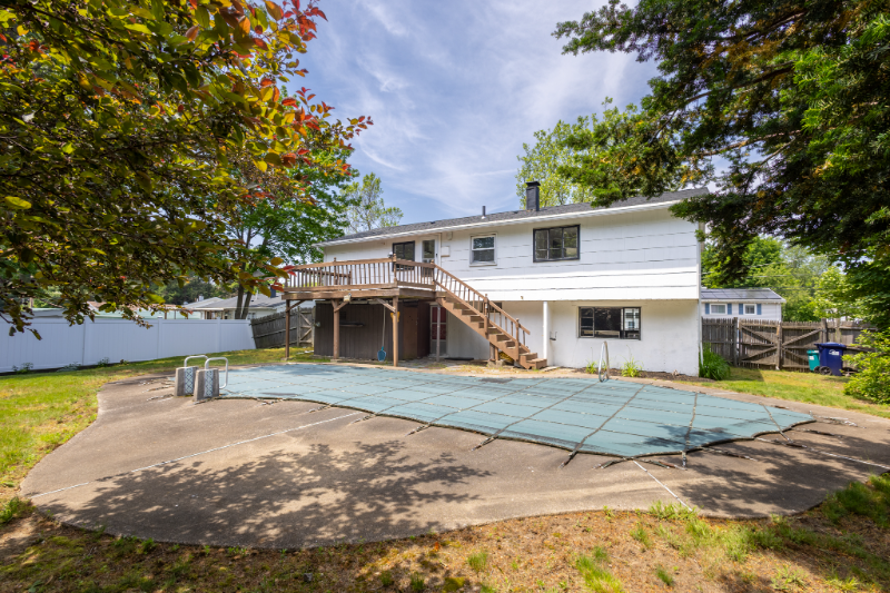 30 Leighton Rd - Photo 3 of 16