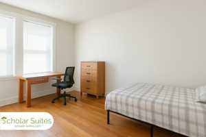 featured image of 7 Wadsworth Street