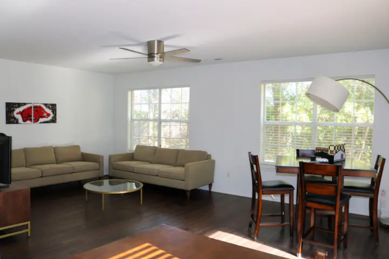 594 W Moan Pl - Photo 4 of 17