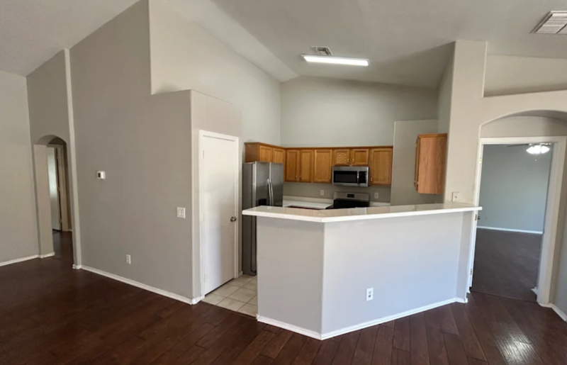 8341 W Surrey Ave - Photo 2 of 8