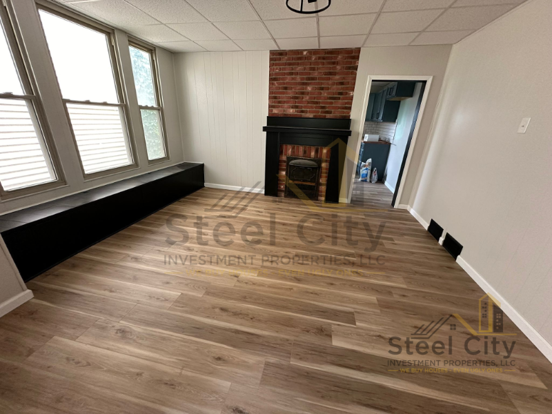 434 N 7th St - Photo 2 of 8