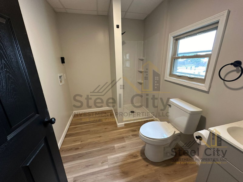 434 N 7th St - Photo 3 of 8