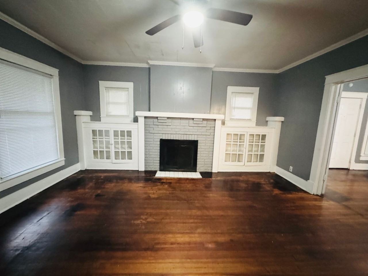 3648 Evangeline St - Photo 5 of 39