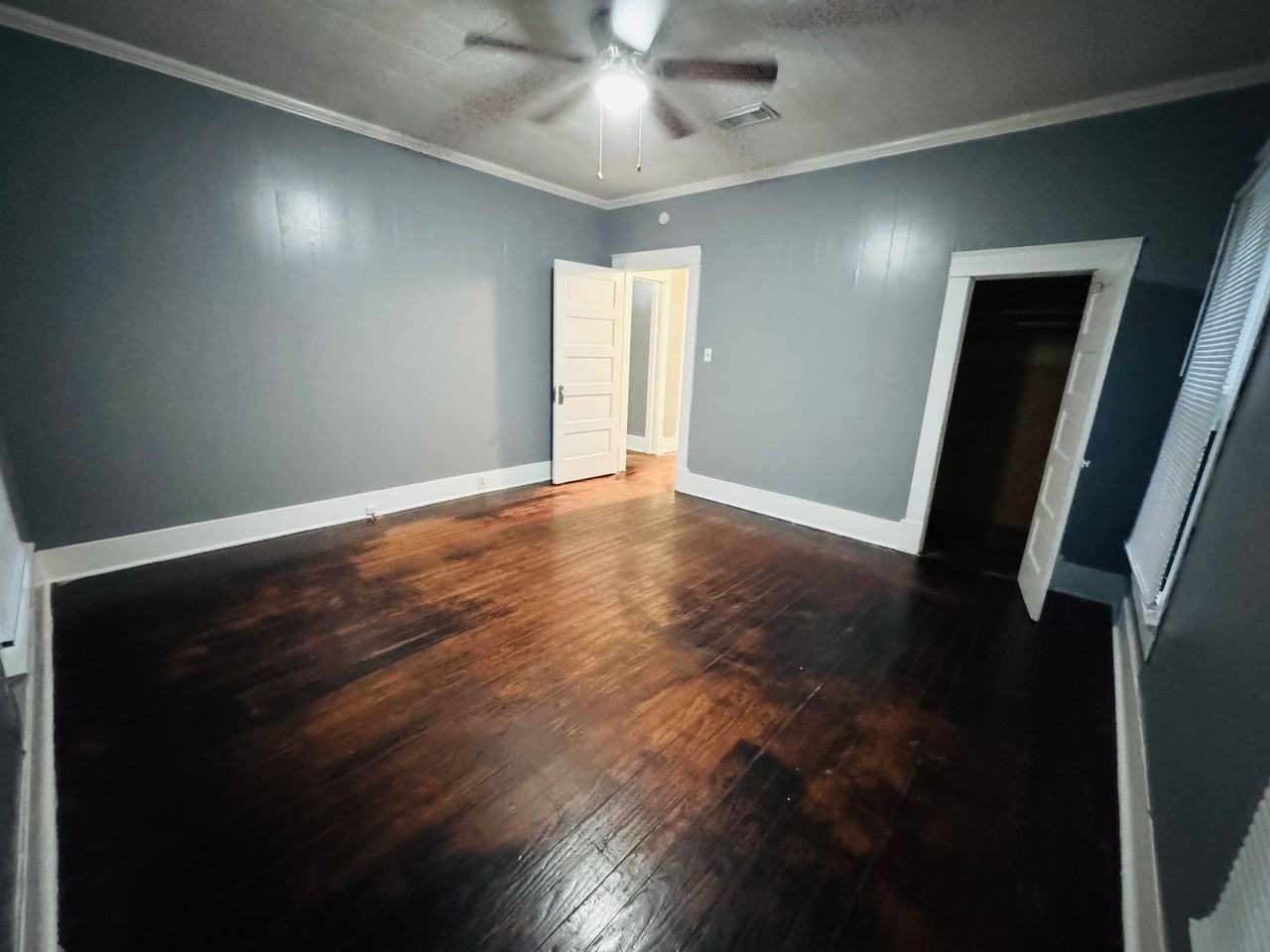 3648 Evangeline St - Photo 7 of 39