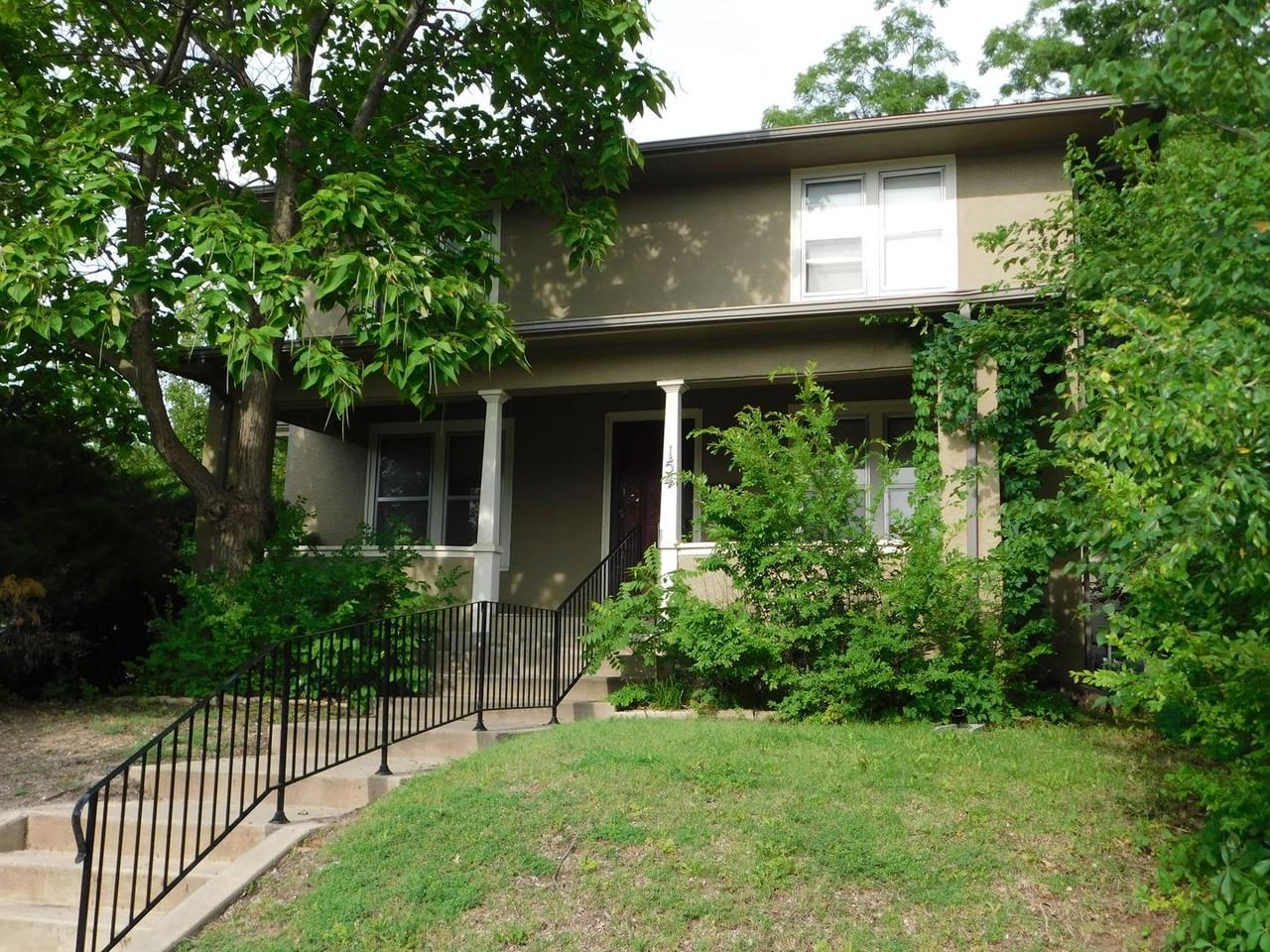 154 N Clifton Ave - Photo 2 of 18