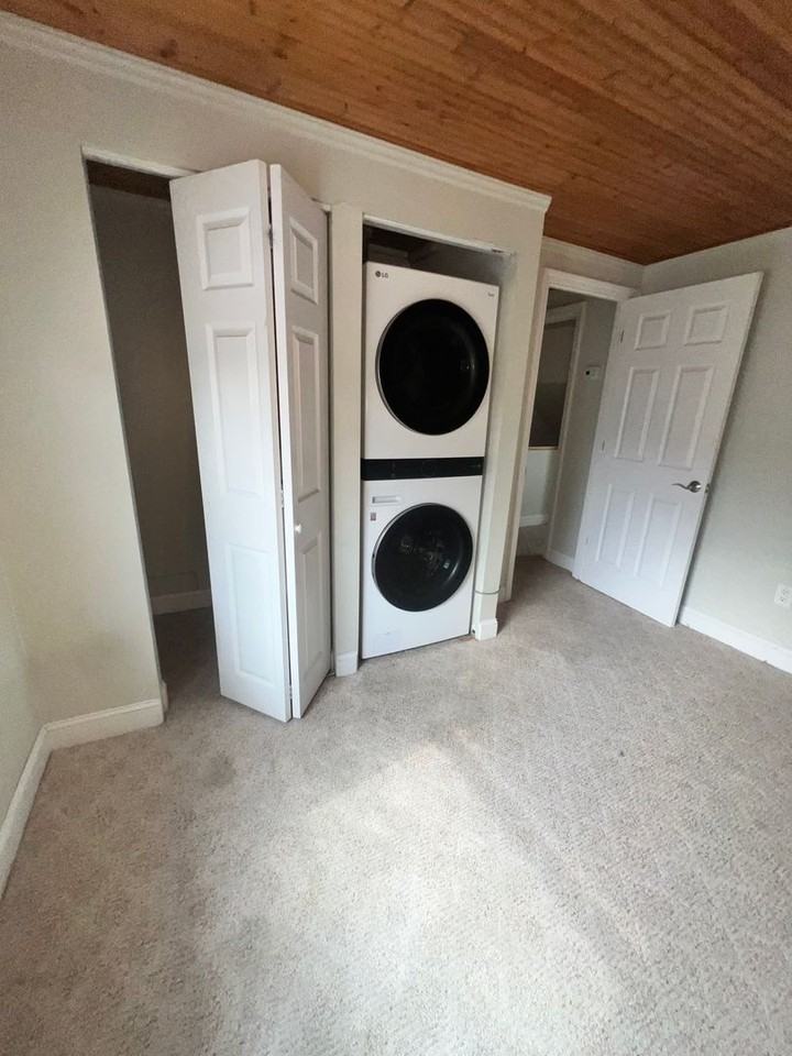 324 River Walk - Photo 2 of 9