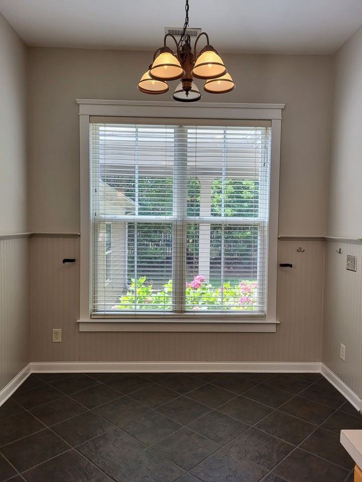 8129 Parkton Gate Dr - Photo 6 of 24