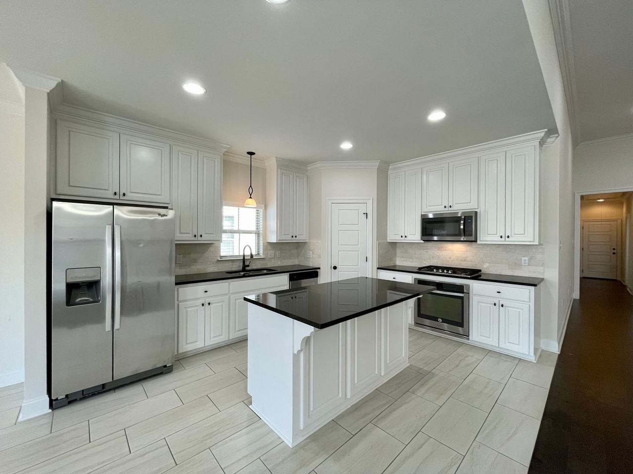 17229 Ledgestone Dr - Photo 5 of 17