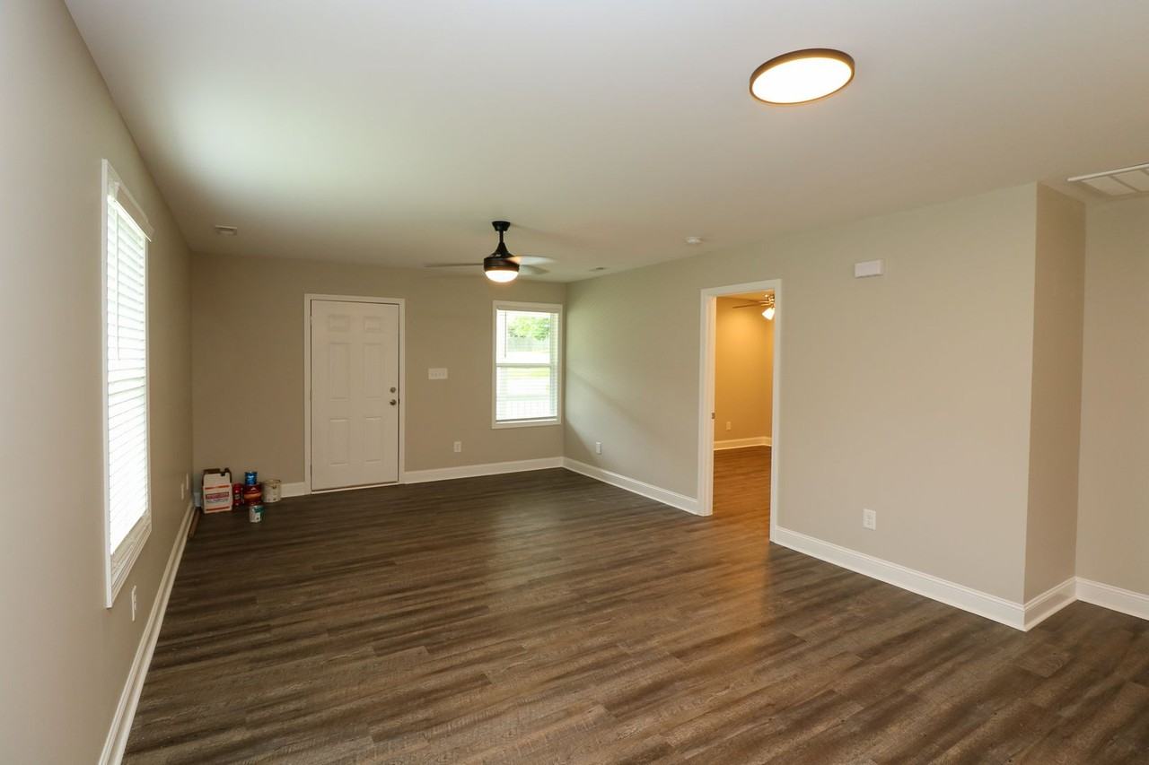 140 3rd St N - Photo 2 of 19