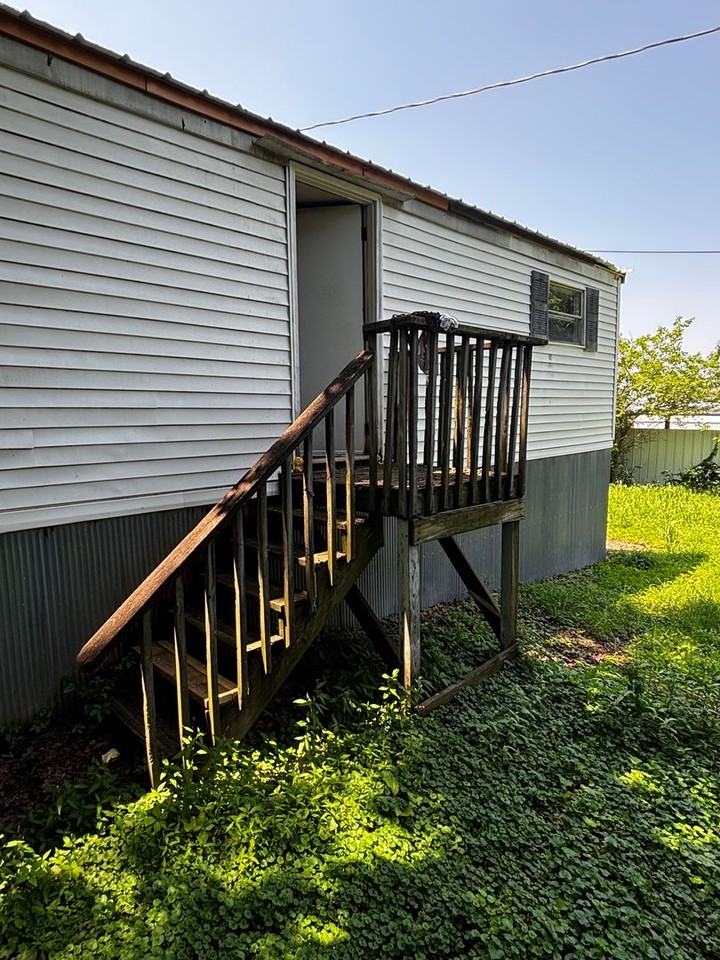 22056 Highway Mm - Photo 2 of 8