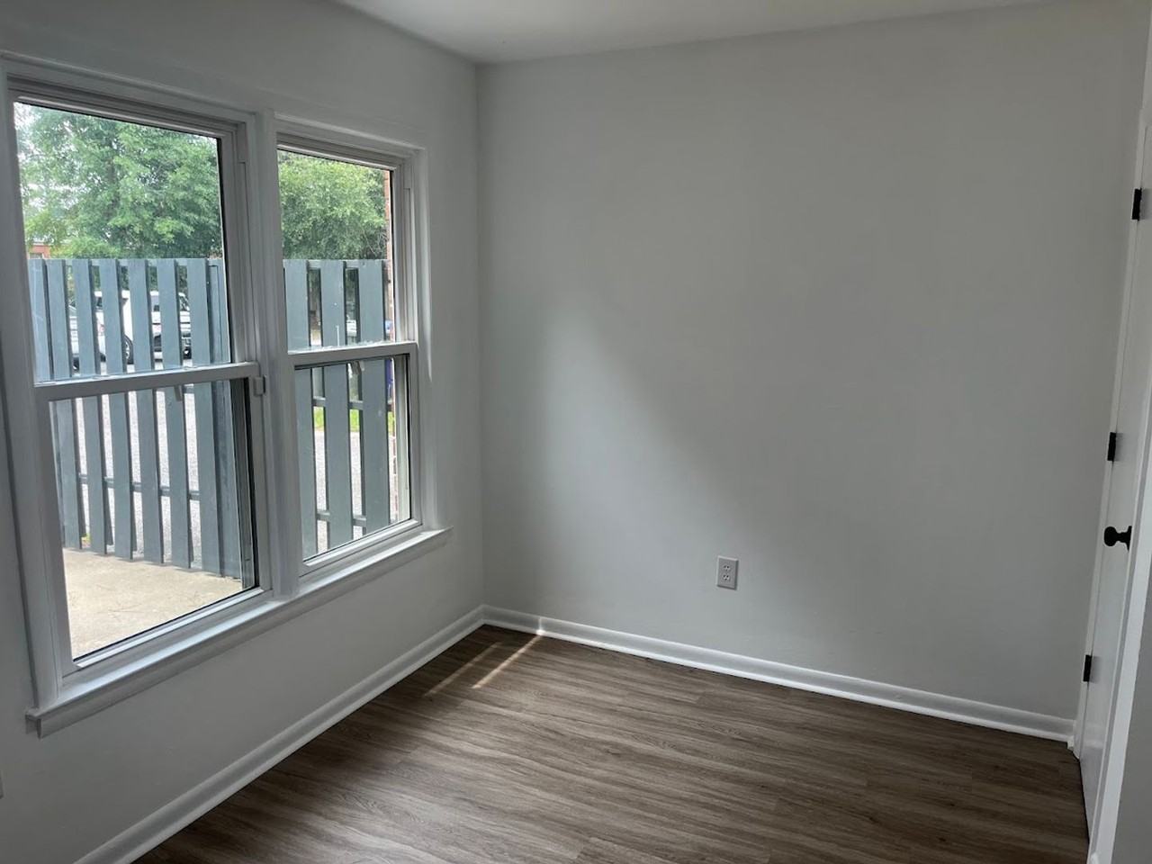 1 S Anderson Ave #D - Photo 5 of 10