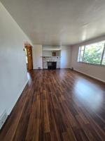 featured image of 1400 Center Ave