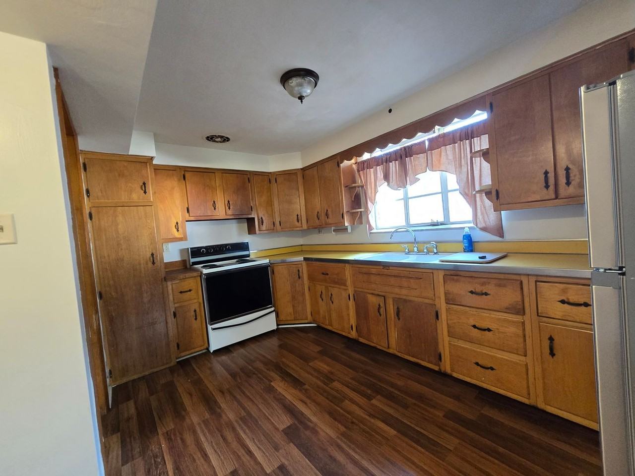 Center Ave - Photo 7 of 7