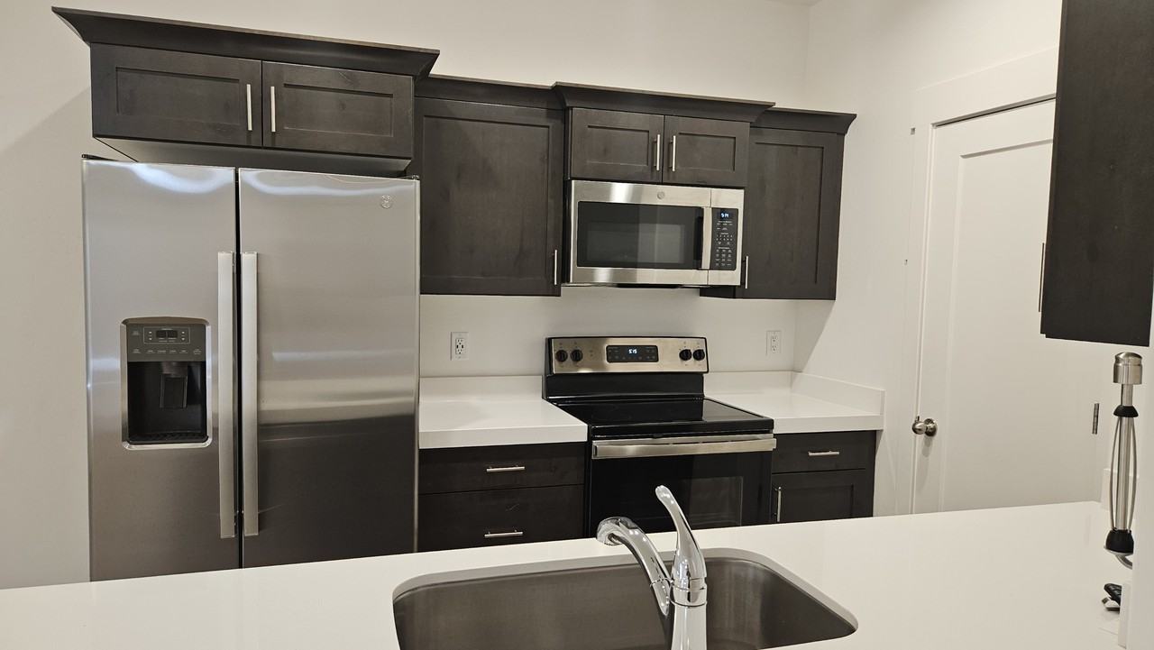 7271 N Silver Spring Way #NA - Photo 2 of 25