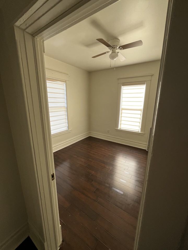 1034 Worden St Se #NA - Photo 7 of 20