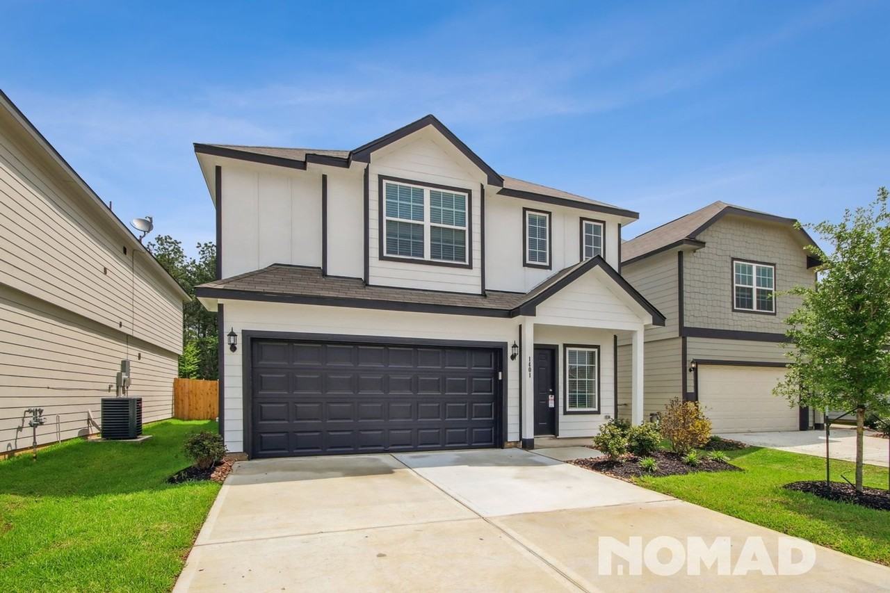 1401 Mount Blanc Path - Photo 2 of 27