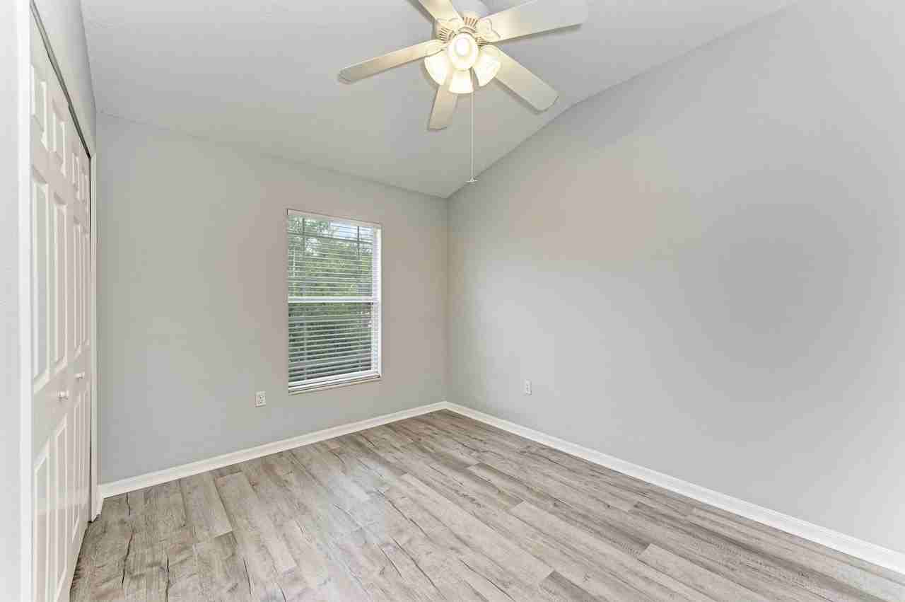 6218 Flagfish Ct #102 - Photo 4 of 27