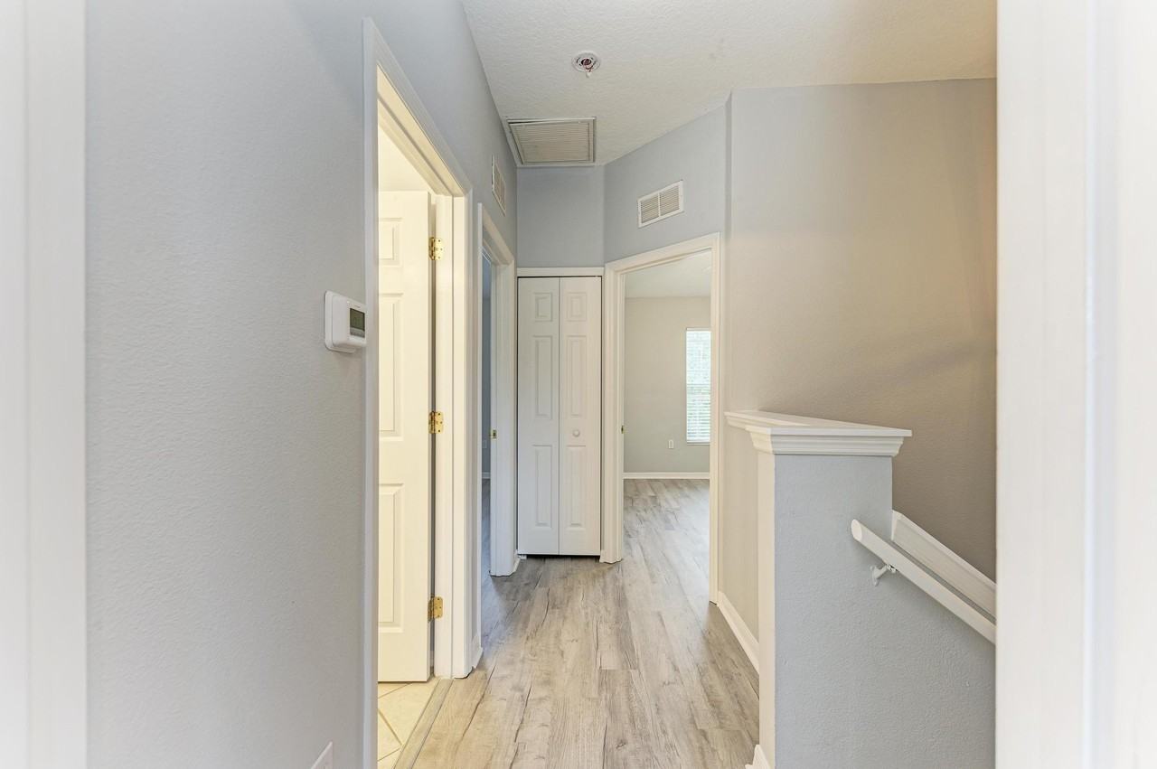 6218 Flagfish Ct #102 - Photo 5 of 27