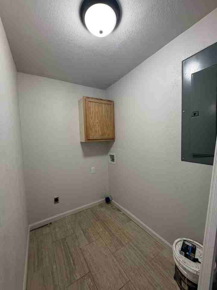 208 S Magnolia Dr - Photo 3 of 15