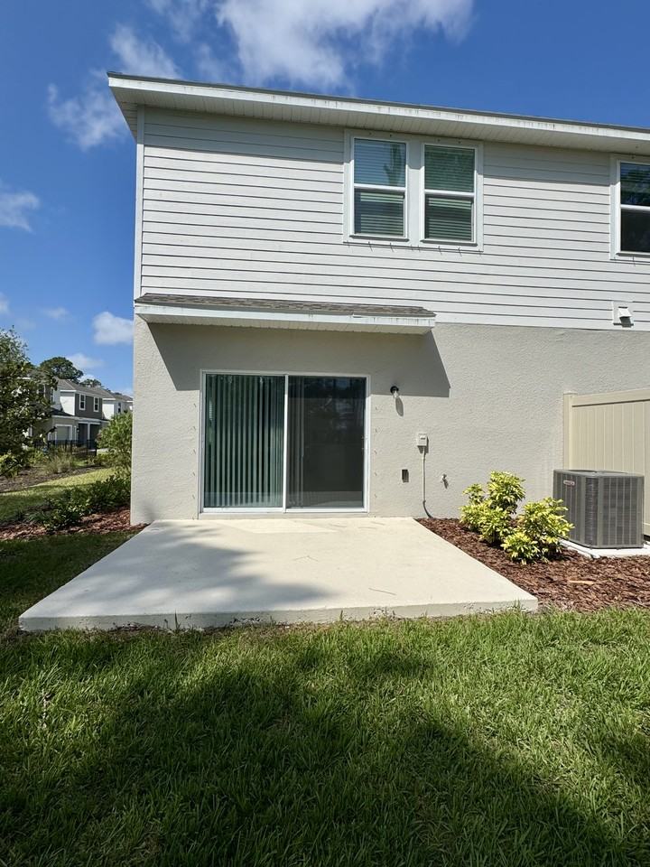 140 River Front Way #NA - Photo 2 of 9