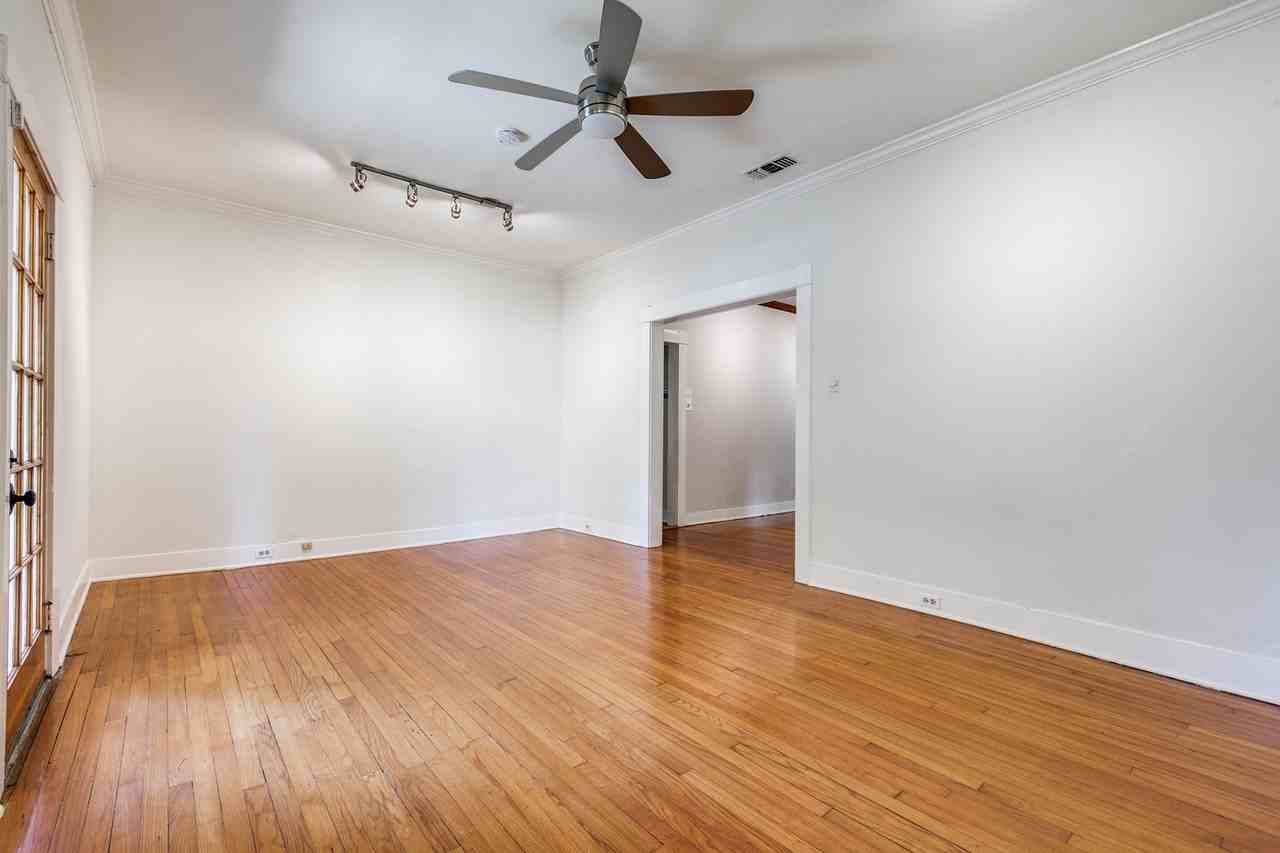 110 Eaton St - Photo 7 of 25