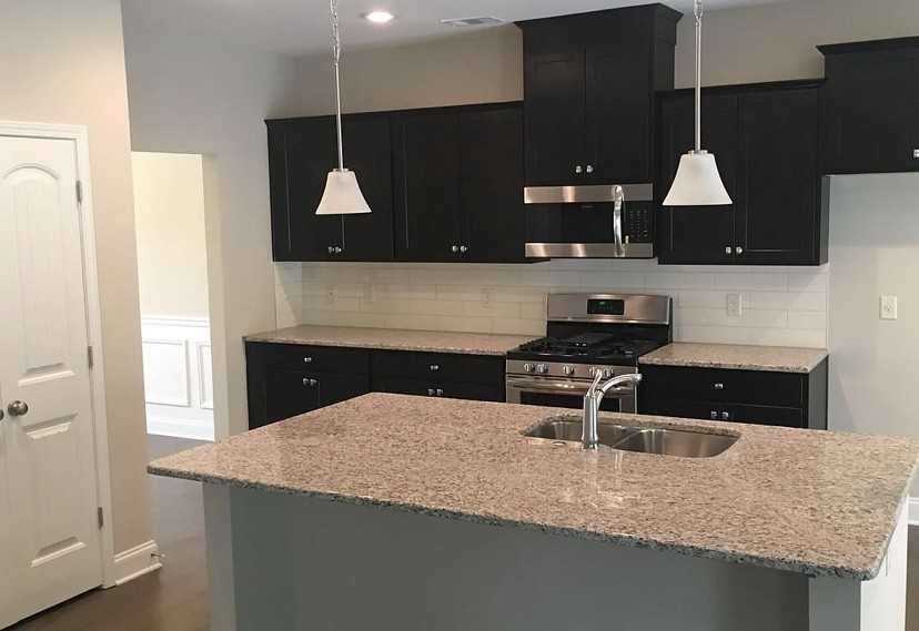 1207 Weatherford St #NA - Photo 3 of 4