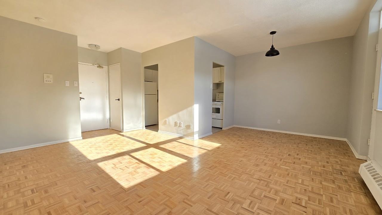 98 Holgate Street #306 - Photo 2 of 15