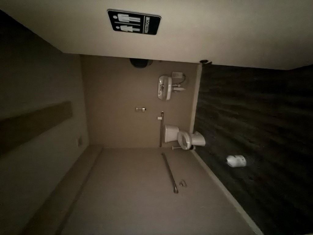 3306 Ross Clark Cir - Photo 7 of 10