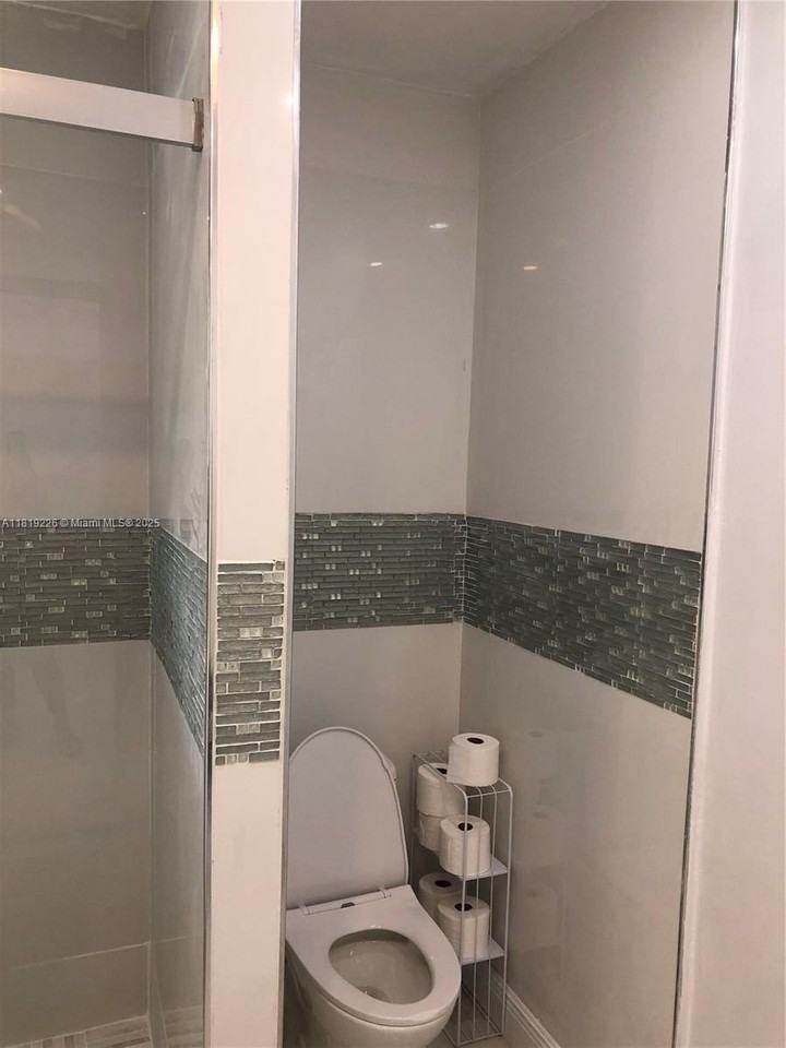 267 Ne 201st Ter #267 - Photo 6 of 12