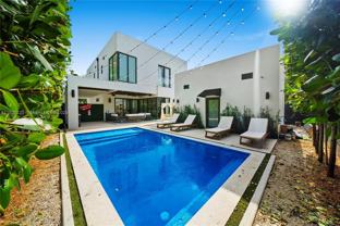 550 Nw 42nd St - Photo 1 of 1
