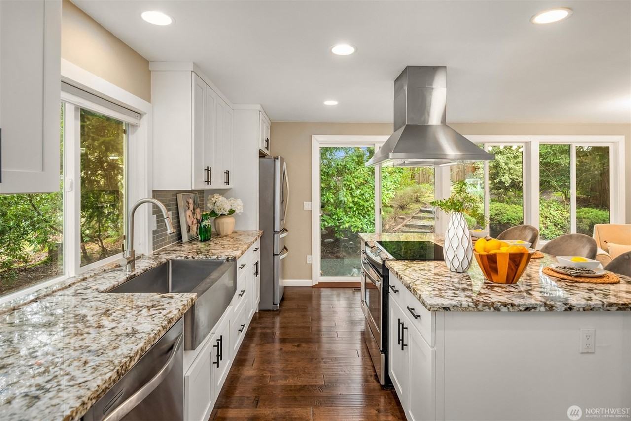 4614 159th Avenue Southeast - Photo 2 of 40