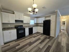 featured image of 18118 N Us Highway 41 #59A