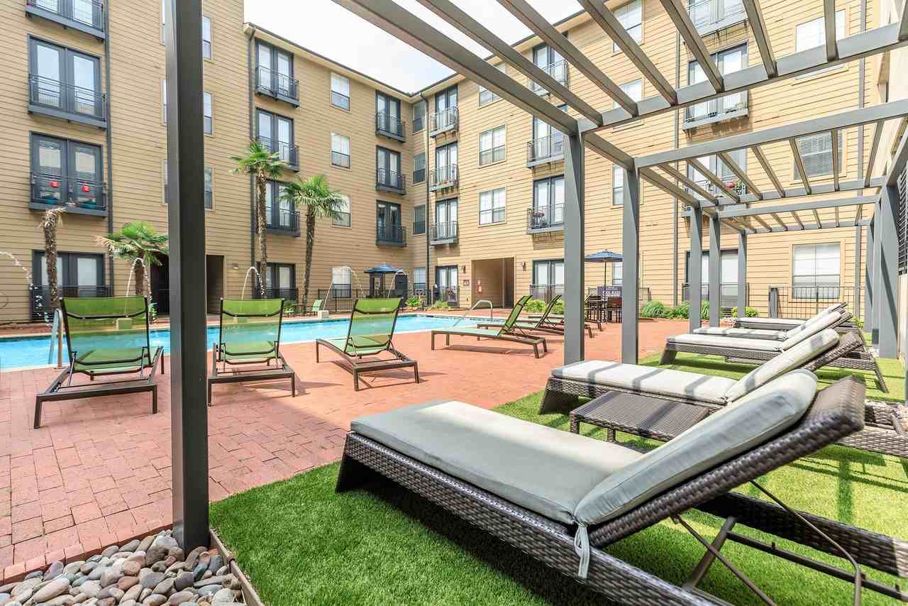 Bel Air Downtown - Photo 5 of 34