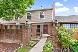 22329 Peachtree - Photo 1 of 1