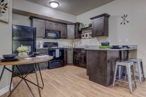 featured image of 5301 W Whitehorse Ln