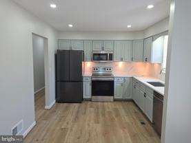81 Towerview Dr - Photo 1 of 1